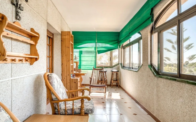 Exotic Villa in Coma-ruga with Private Swimming Pool