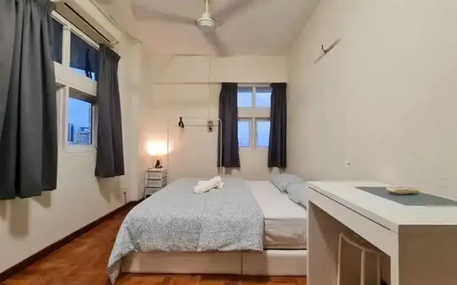 3 Bedrooms Apartment @ Wayton Court