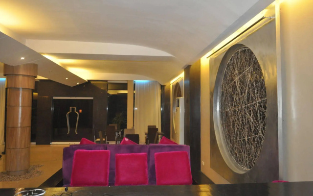 Basa Hotel