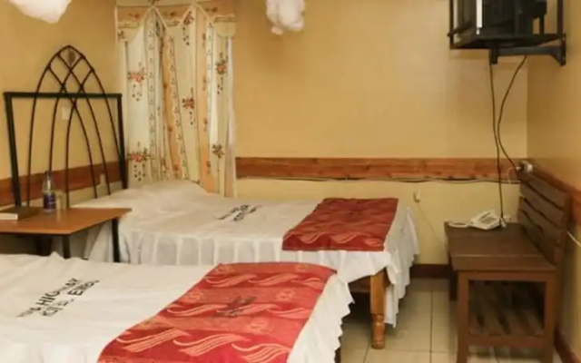 Maina Highway Hotel