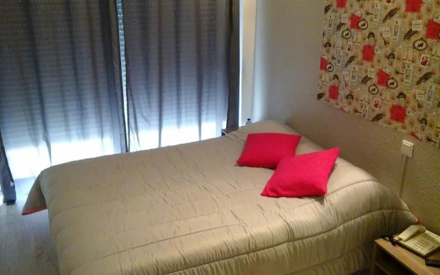 Hostel Paris