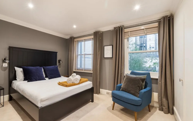 Knightsbridge - Hyde Park Apartment