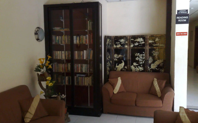 Relax Inn Hotel