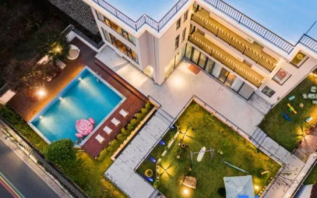 Mogan Mountain Muxia Star Camping Resort Villa