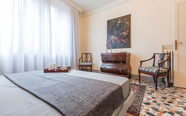 Апартаменты San Marco & Castello Apartments Италия, Венеция - отзывы, цены и фото номеров - забронировать отель San Marco & Castello Apartments онлайн комната для гостей