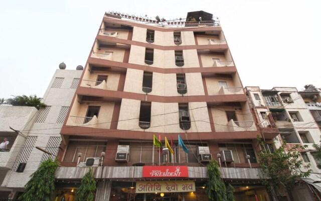 OYO 5047 Hotel President
