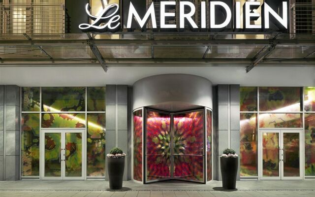 Отель Le Méridien Munich вид на фасад