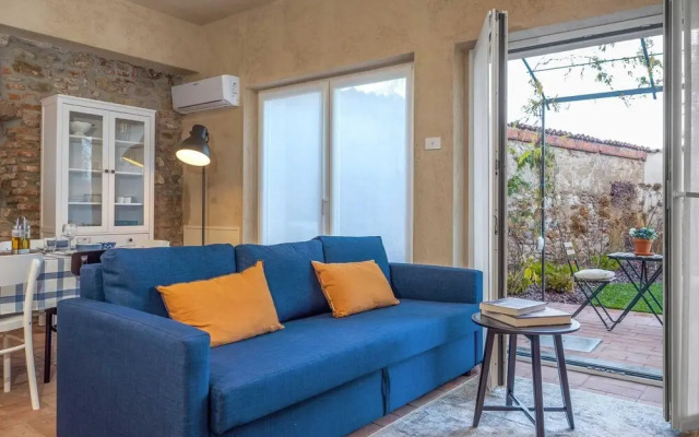 Green Lodge - Apartment 1 - 1 BR 1 Bath