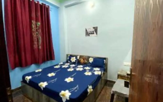 SPOT ON 91704 Hotel Holiday Palace