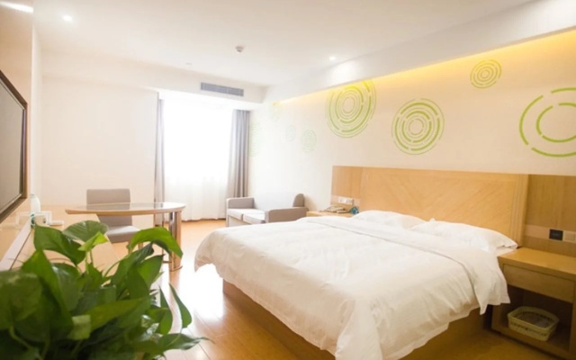 GreenTree Inn Fuyang Linquan County Yiwu Trade City Express Hotel