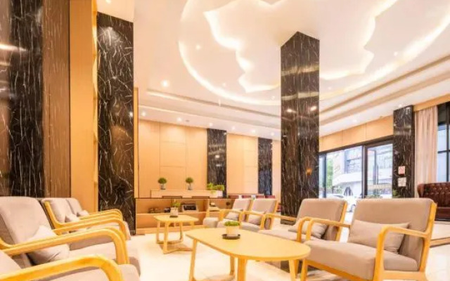 Jinyu Hotel (Koqiao Yintaicheng Store)
