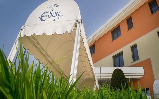 Hotel Eden Mantova Кастель-д'Арио вид на фасад