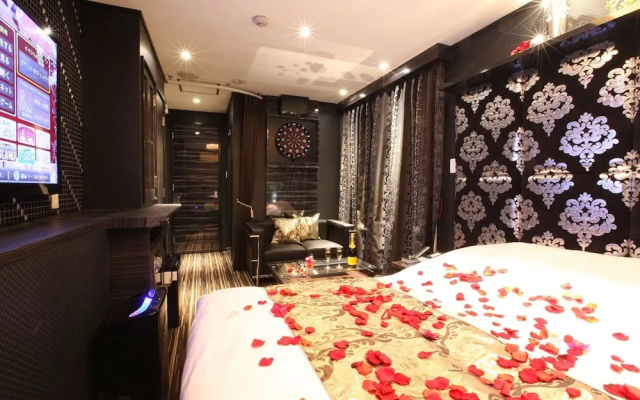 LUSSO CROCE URBAN RESORT - Adult Only