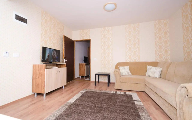 Camere-Apartament Steyna