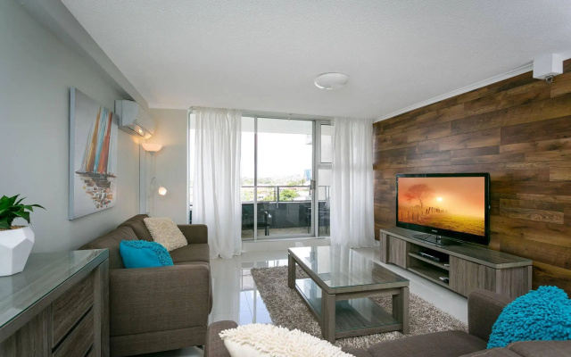 Waterways Luxury Apartments