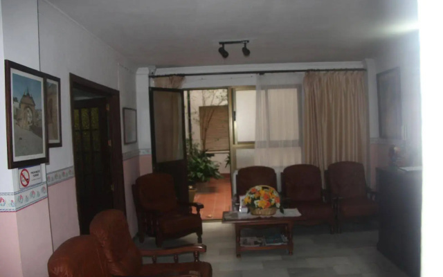 Hotel Virgen de los Reyes