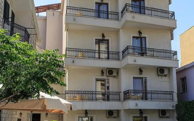 Hotel Lucic