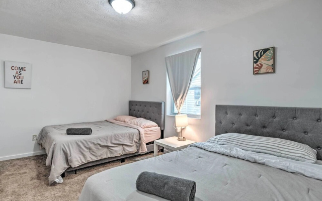 Charming Indianapolis Home ~ 4 Mi to Dtwn!