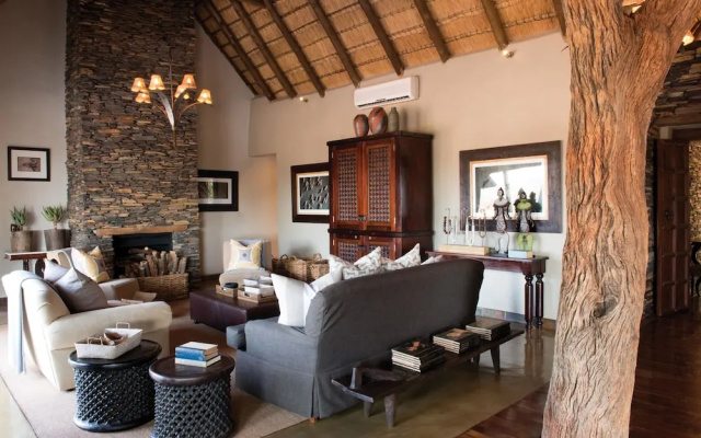 Madikwe Hills Private Game Lodge