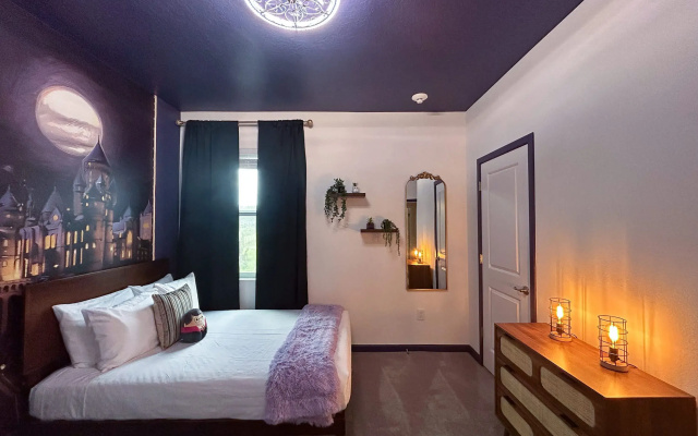 Luxury Home - ALL the Extras - Sleeps 39