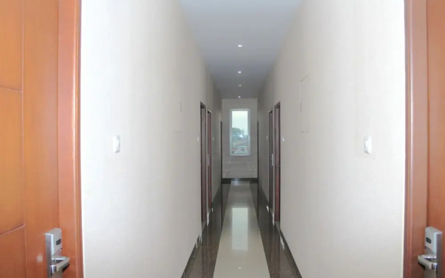坤甸艾里萨勒坦加查玛达71号酒店(Airy Pontianak Selatan Gajahmada 71)
