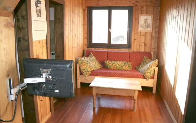 Chalet With 3 Bedrooms in Chamonix-mont-blanc, With Wonderful Mountain