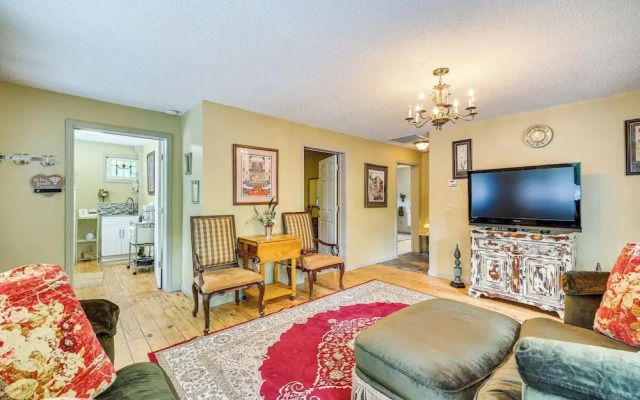 Eureka Springs Rental - Walk to Downtown!