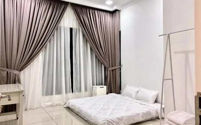 Le Pavilion Puchong 4-6pax 2R2B