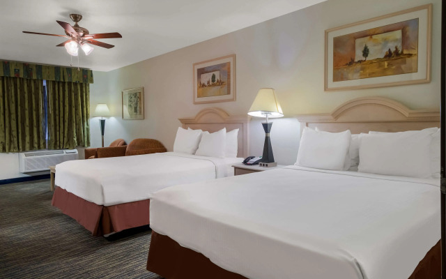 SureStay Hotel by Best Western Falfurrias
