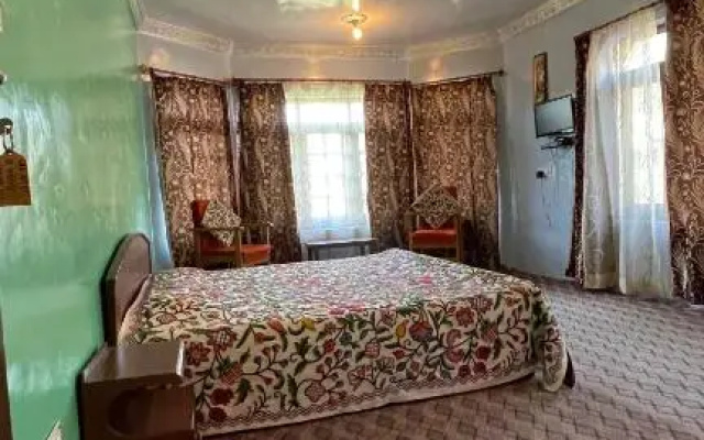 Dilaram Guest House