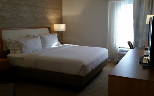 Sleep Inn & Suites