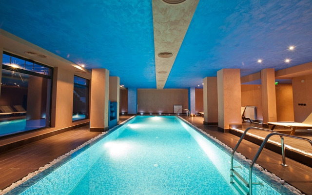 Cornelia Deluxe Residence