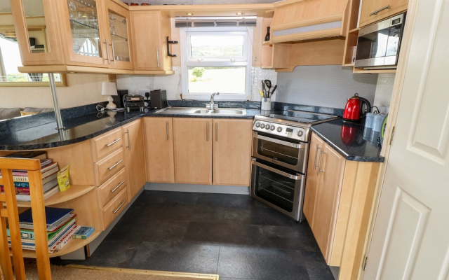 Plas Tirion Caravan