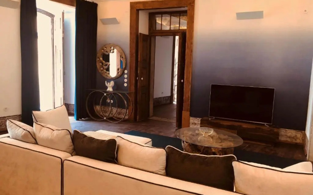 Living Chiado By Friendly Moments