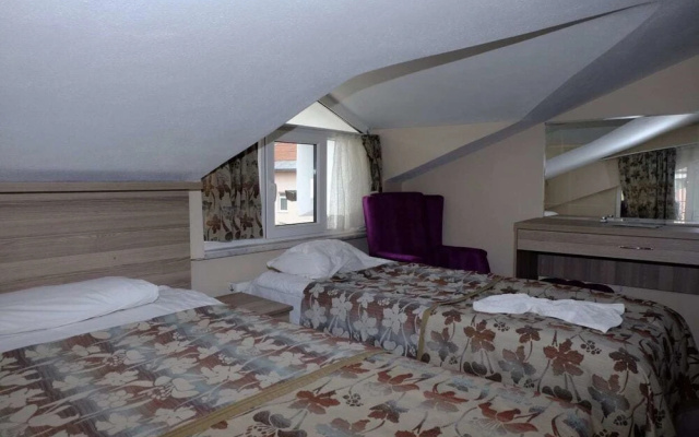 Sarimese Hotel