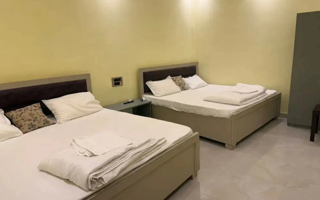 Hotel Ramarsh Palace