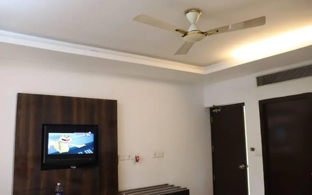 Time Square Business Hotel
