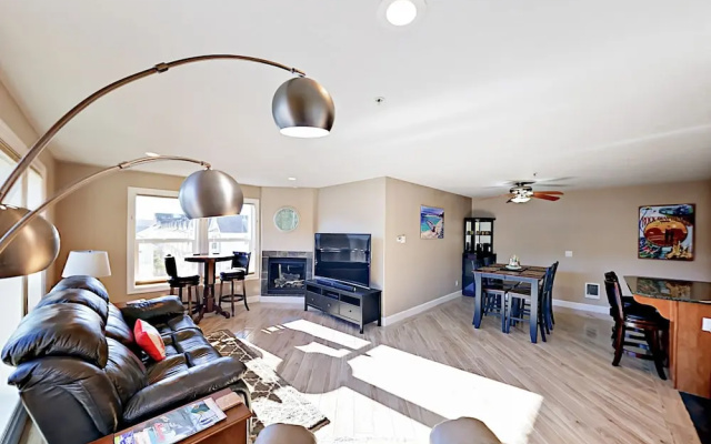 N Pacific Unit 47 - 2 Br Condo