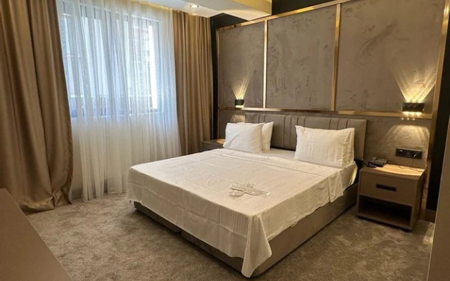 Istanblu Hotel Ataşehir