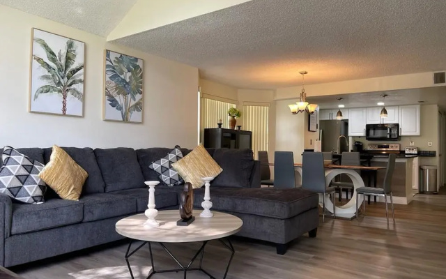 Luxury Condo Apartment Near Disney Universal 12