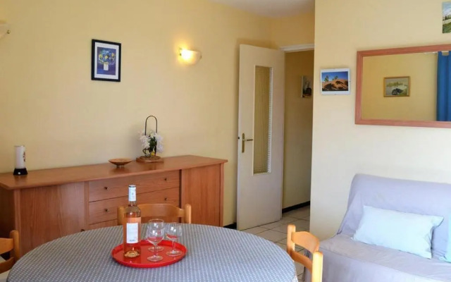 Appartement Le Lavandou, 2 pièces, 4 personnes - FR-1-251-282