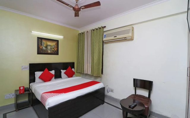 OYO 598 Hotel B K House