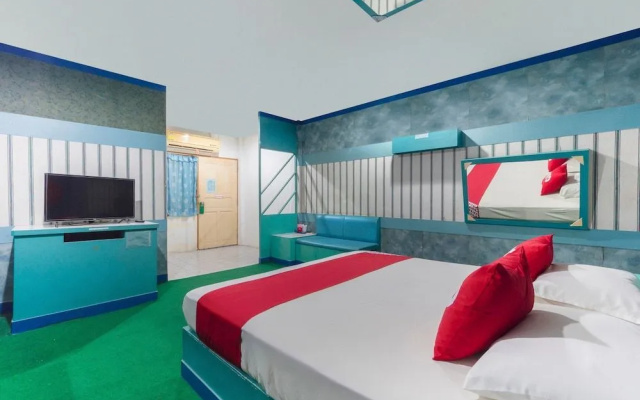 OYO 764 Let’s Go Hotel