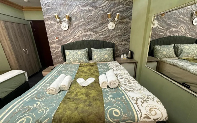 Royal Hotel Old City