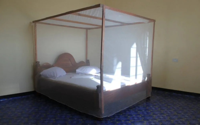 Mfumbwi Backpacker Lodge