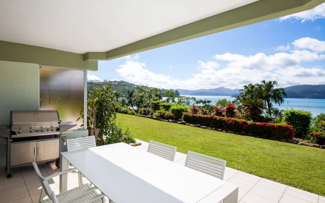 Lagoon 006 on Hamilton Island