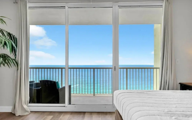 Majestic Beach Towers 1-1909