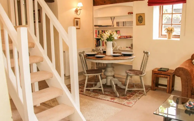Stable Cottage