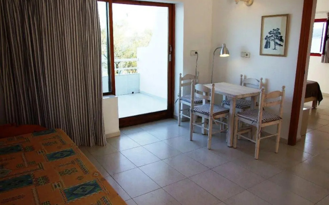 Aparthotel La Gaviota
