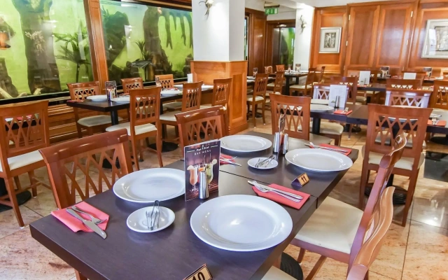 Abbey Court, Hyde Park Hotels